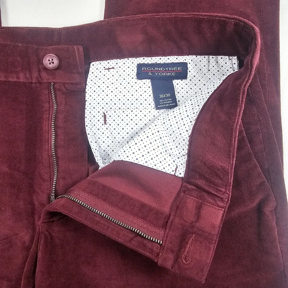 Roundtree & Yorke 36x30 Moleskin Chino Merlot Burgundy Straight Pants NWT 1602